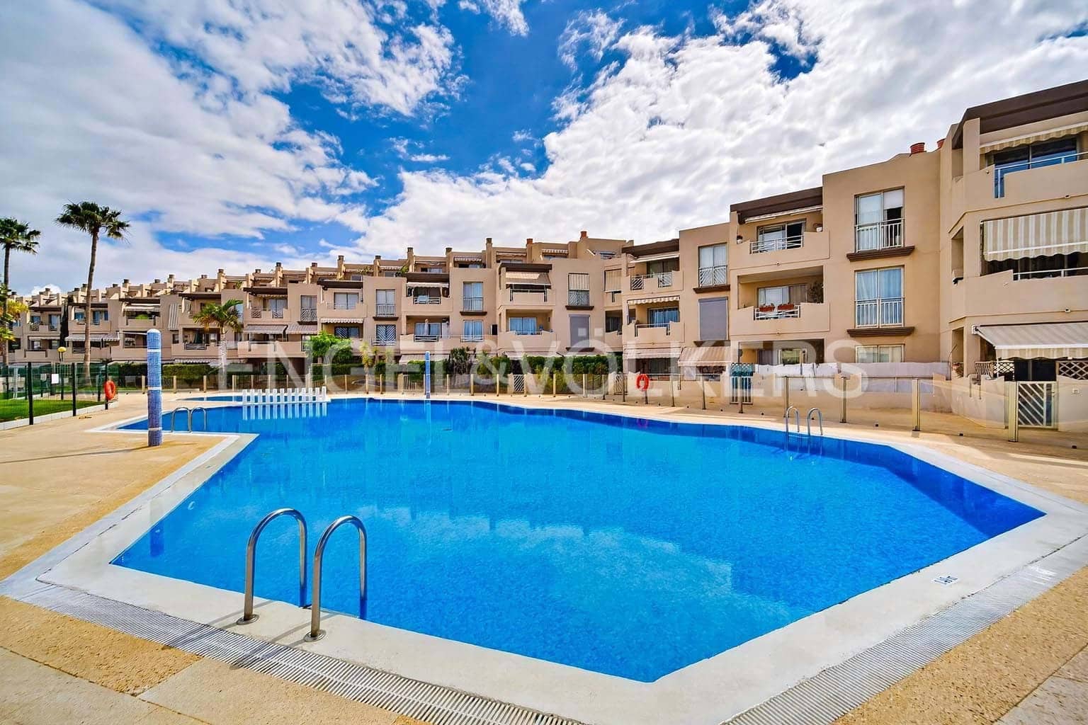 Apartamento de 2 habitaciones en La Tejita en venta - 379.000 € (Ref: 9816250)