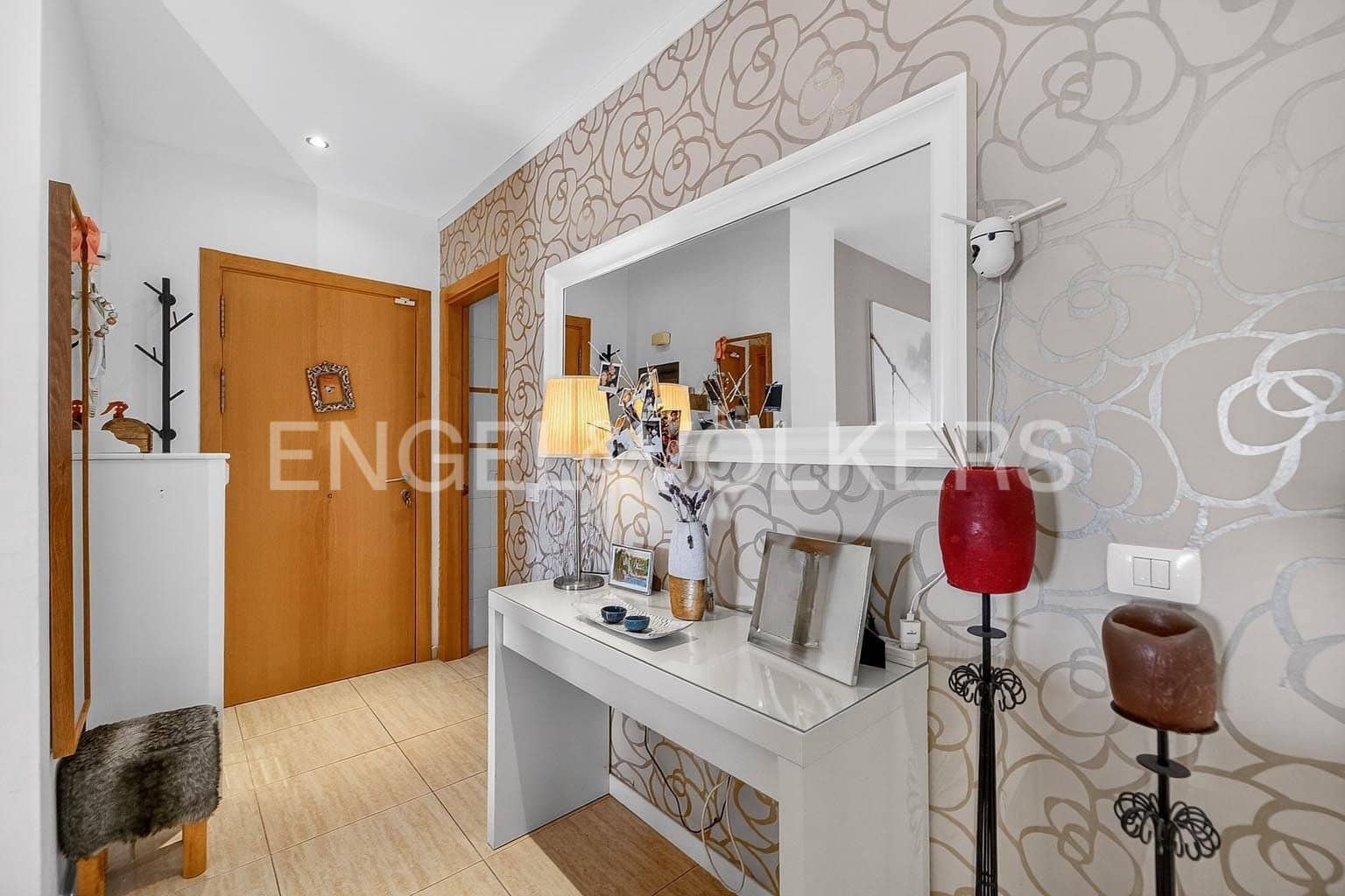 2 bedroom Apartment for sale in El Medano - € 299,000 (Ref: 9831973)
