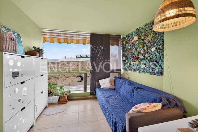 2 quarto Apartamento para venda em El Medano, Granadilla de Abona - 299 000 € (Ref: 9831973)