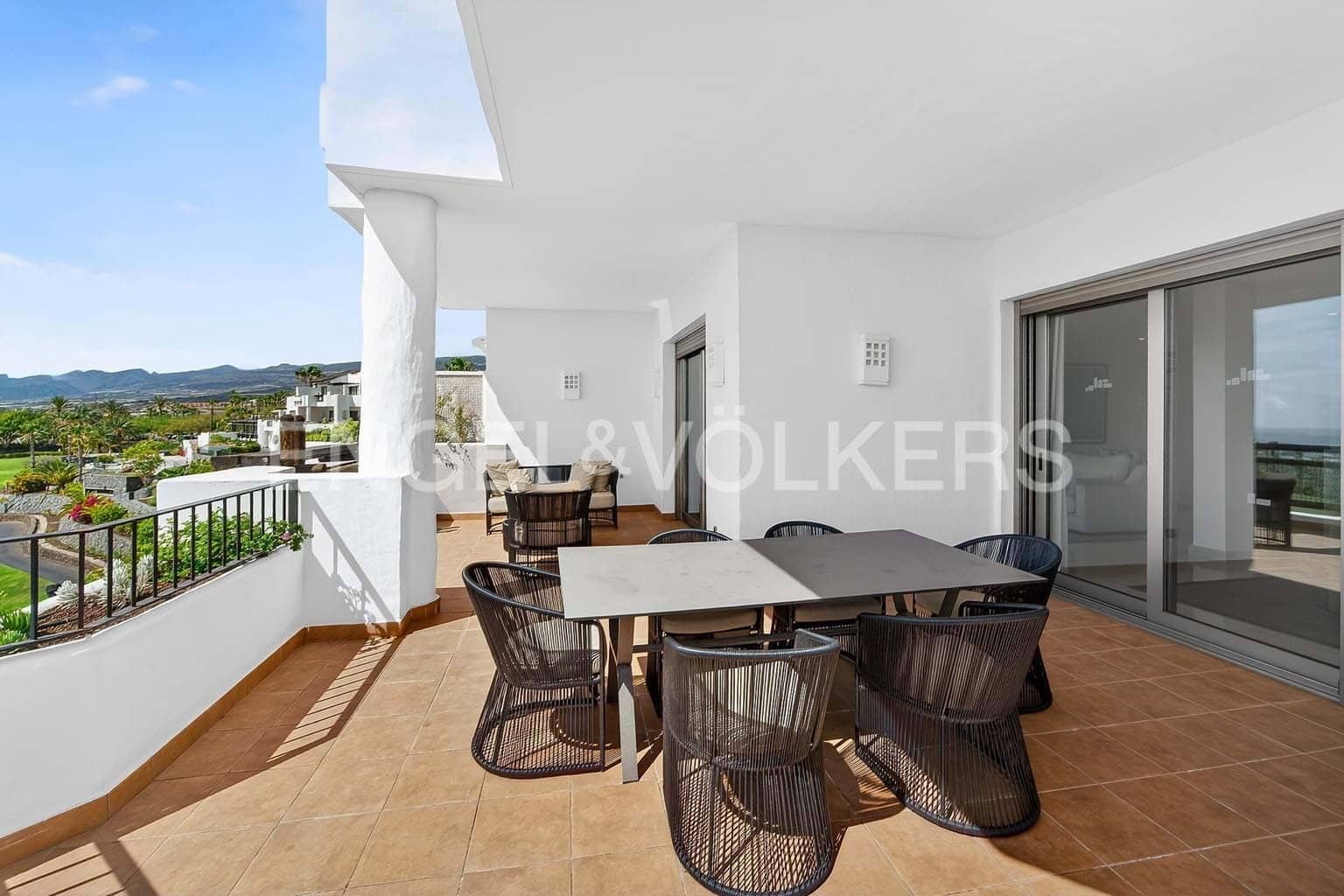 4 soveværelse Lejlighed til salg i Guia de Isora med swimmingpool garage - € 2.200.000 (Ref: 9867459)