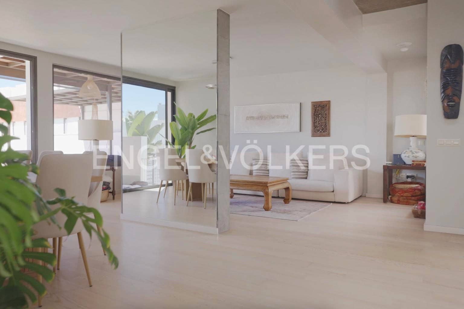 4 soverom Villa til salgs i El Madronal med svømmebasseng garasje - € 2 625 000 (Ref: 9876867)