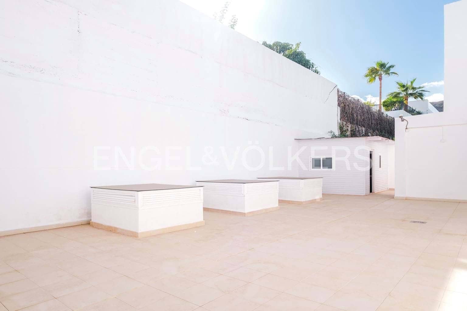 4 soverom Villa til salgs i El Madronal med svømmebasseng garasje - € 2 625 000 (Ref: 9876867)