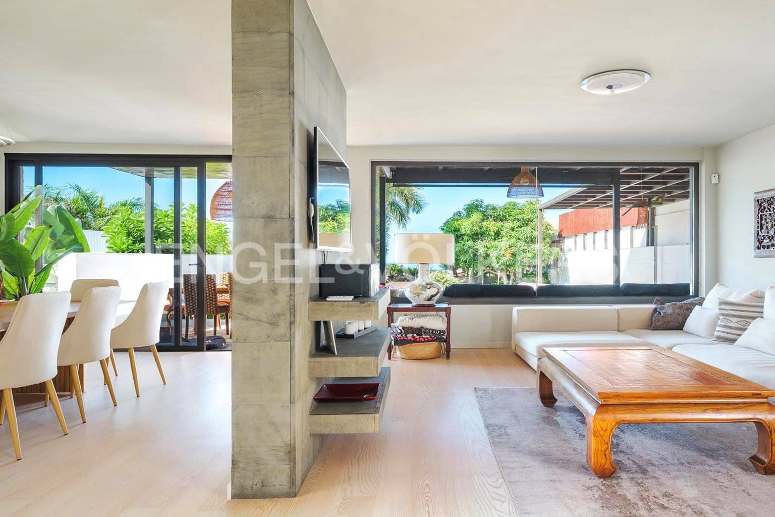 4 soverom Villa til salgs i El Madronal med svømmebasseng garasje - € 2 625 000 (Ref: 9876867)