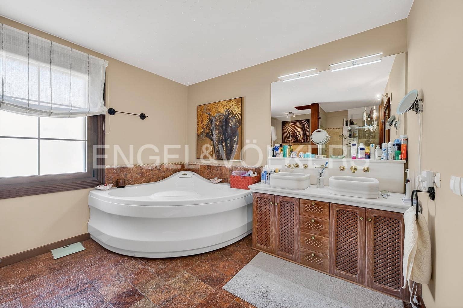 4 chambre Villa/Maison à vendre à Adeje avec piscine garage - 3 250 000 € (Ref: 9895152)
