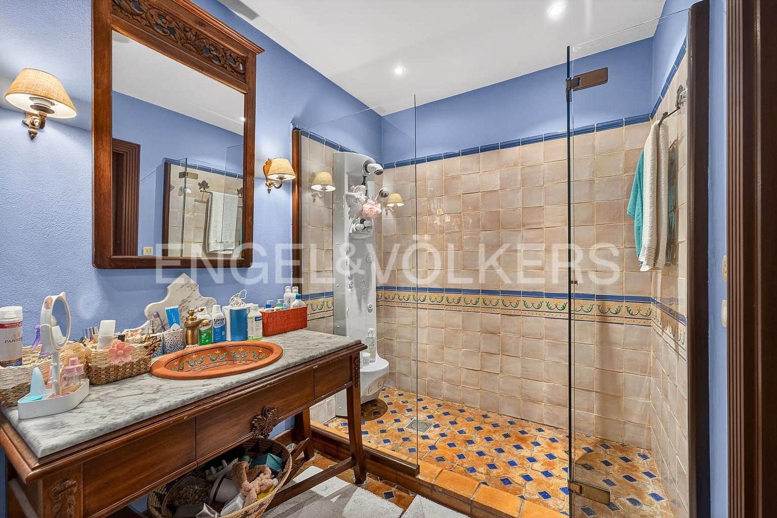 4 chambre Villa/Maison à vendre à Adeje avec piscine garage - 3 250 000 € (Ref: 9895152)