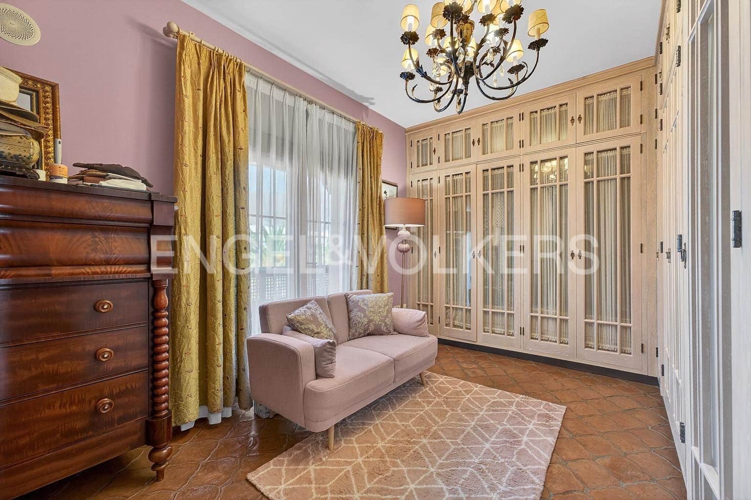 4 chambre Villa/Maison à vendre à Adeje avec piscine garage - 3 250 000 € (Ref: 9895152)