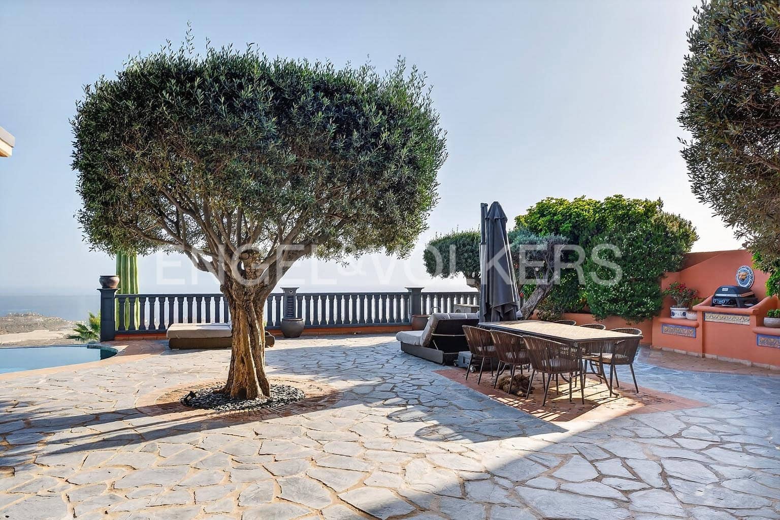 4 chambre Villa/Maison à vendre à Adeje avec piscine garage - 3 250 000 € (Ref: 9895152)