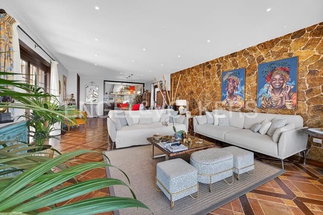 4 chambre Villa/Maison à vendre à Adeje avec piscine garage - 3 250 000 € (Ref: 9895152)