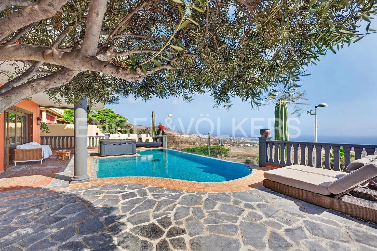 4 chambre Villa/Maison à vendre à Adeje avec piscine garage - 3 250 000 € (Ref: 9895152)