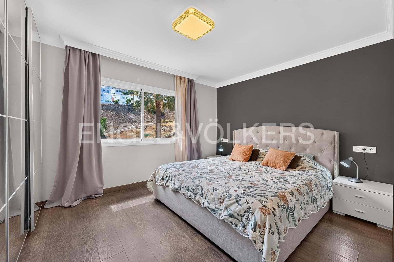 2 slaapkamer Appartement te koop in Torviscas met zwembad - € 315.000 (Ref: 9908787)