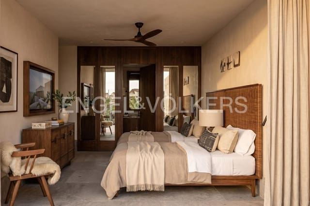 3 chambre Villa/Maison à vendre à Guía de Isora avec piscine garage - 2 010 000 € (Ref: 9918776)