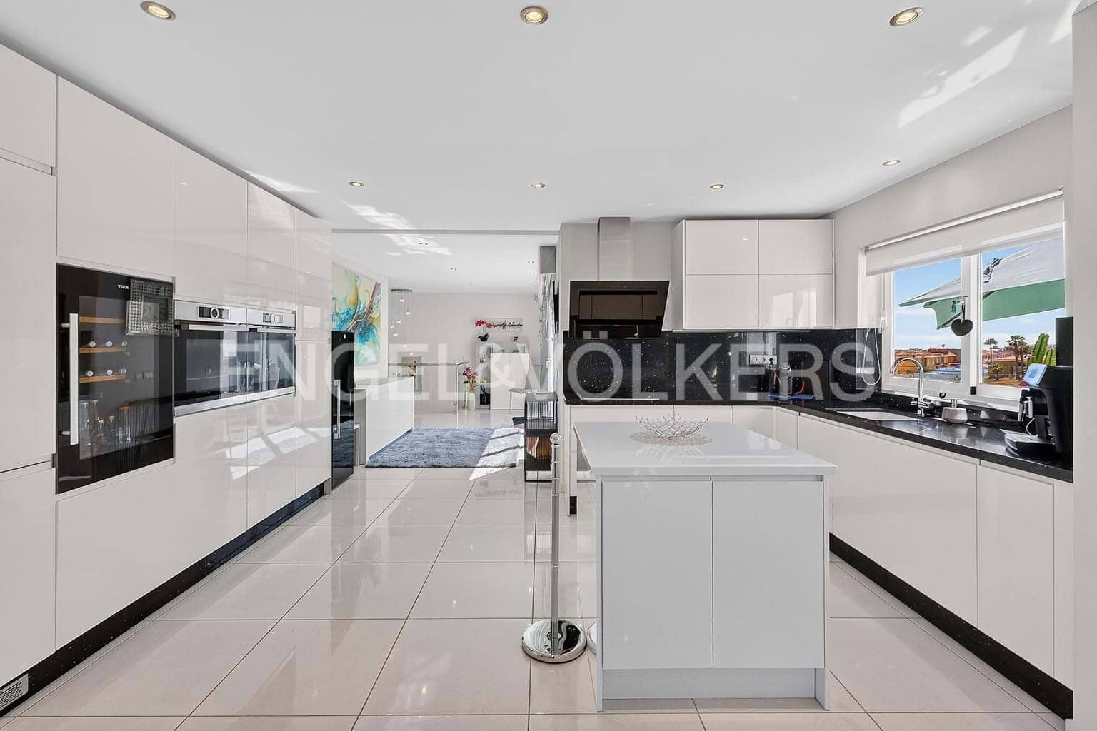3 slaapkamer Villa te koop in Callao Salvaje met zwembad garage - € 1.290.000 (Ref: 9924856)