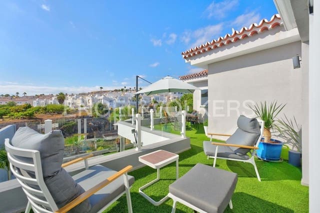 3 slaapkamer Villa te koop in Callao Salvaje, Adeje met zwembad garage - € 1.290.000 (Ref: 9924856)