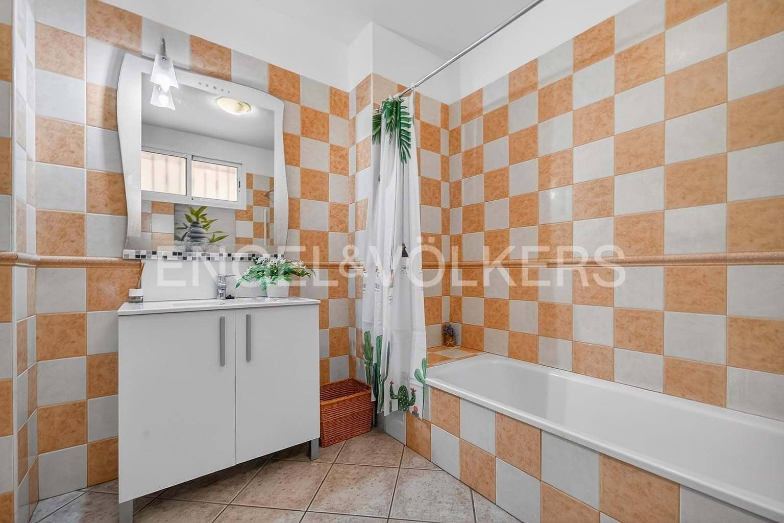 2 bedroom Apartment for sale in Roque del Conde with pool - € 299,000 (Ref: 9928337)