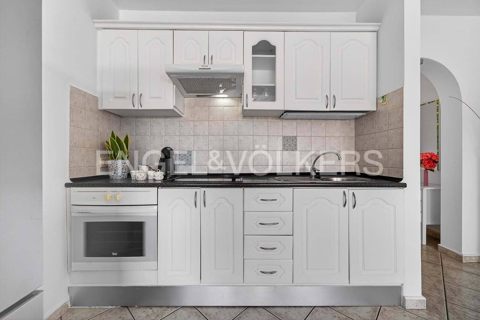 2 bedroom Apartment for sale in Roque del Conde with pool - € 299,000 (Ref: 9928337)