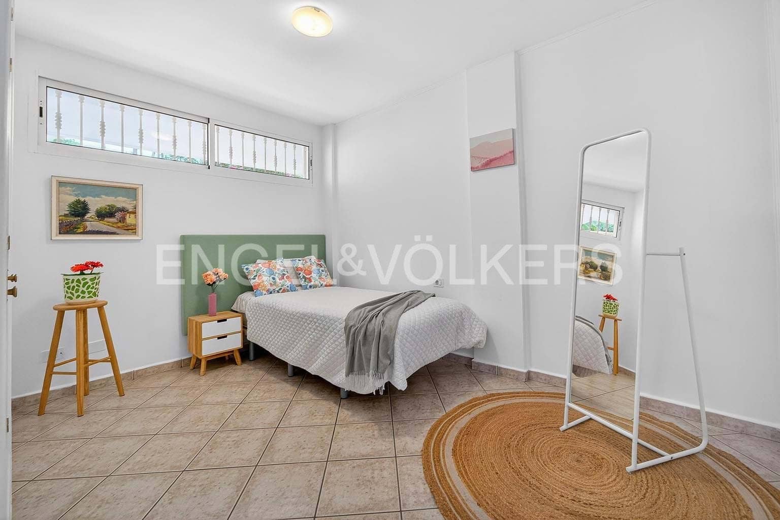 2 bedroom Apartment for sale in Roque del Conde with pool - € 299,000 (Ref: 9928337)