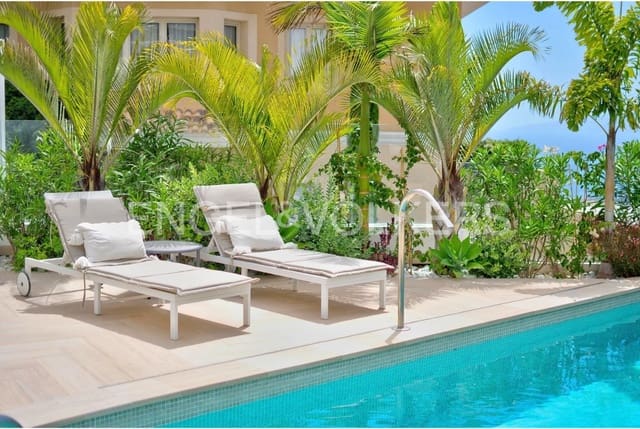 4 soveværelse Villa til salg i Costa Adeje, Adeje med swimmingpool garage - € 1.999.000 (Ref: 9941194)