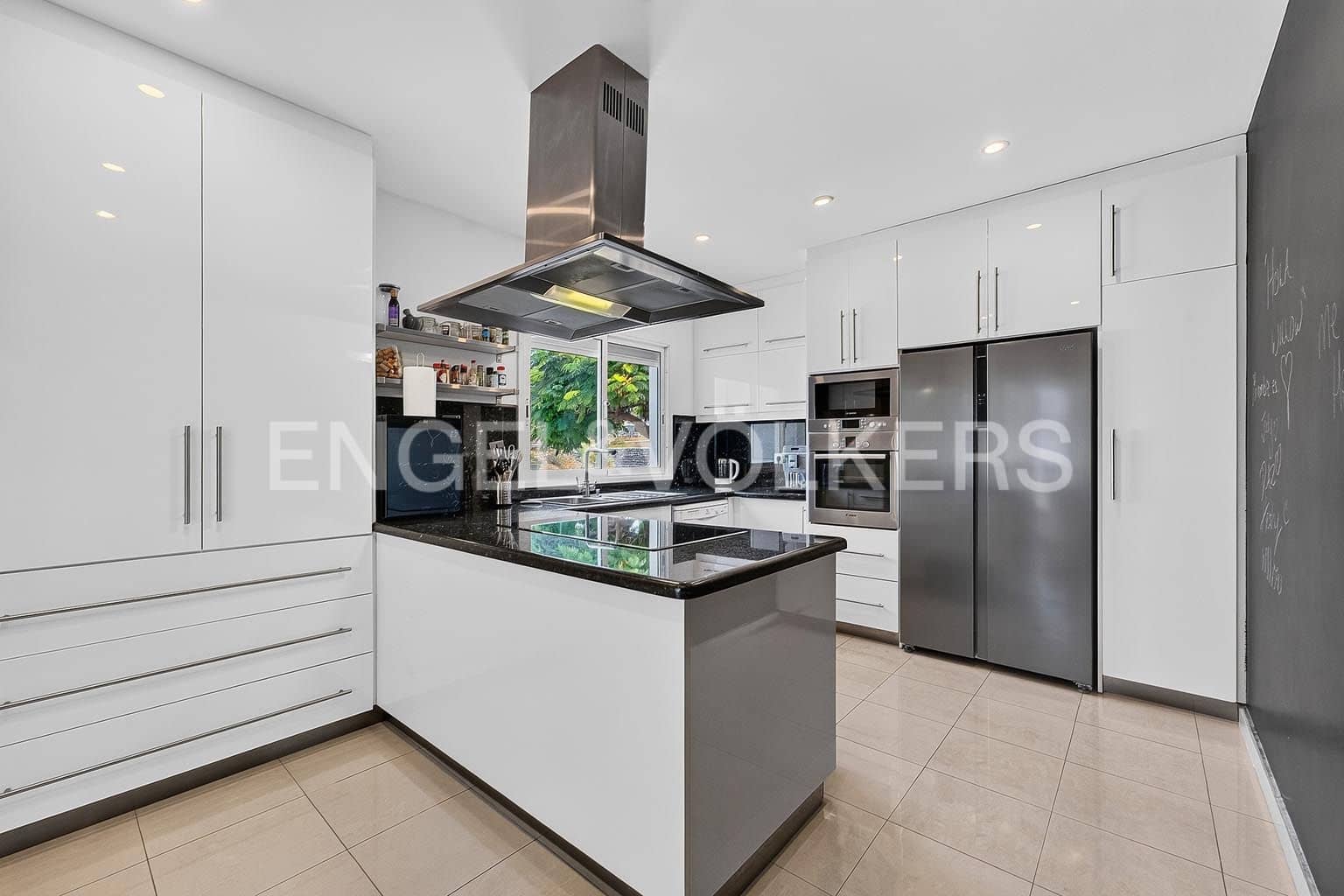 4 sypialnia Willa na sprzedaż w Callao Salvaje z basenem garażem - 1 495 000 € (Ref: 9965886)
