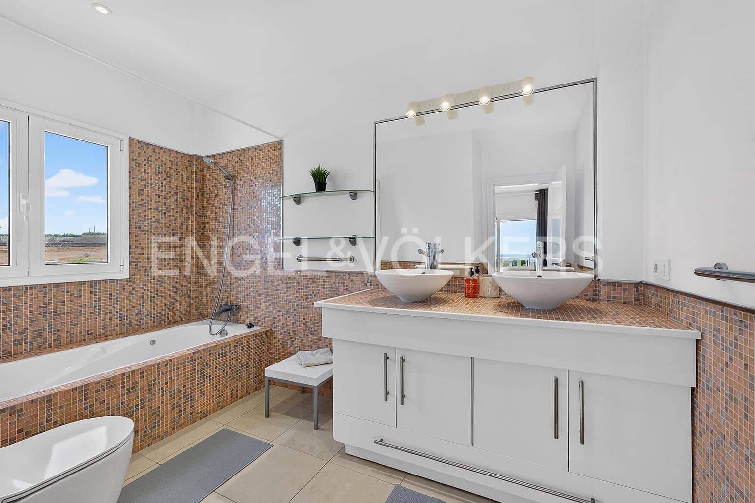 4 sypialnia Willa na sprzedaż w Callao Salvaje z basenem garażem - 1 495 000 € (Ref: 9965886)