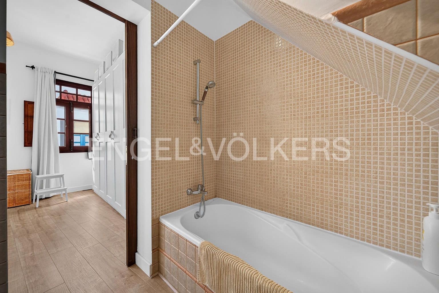 2 slaapkamer Villa te koop in Chio - € 320.000 (Ref: 9985316)