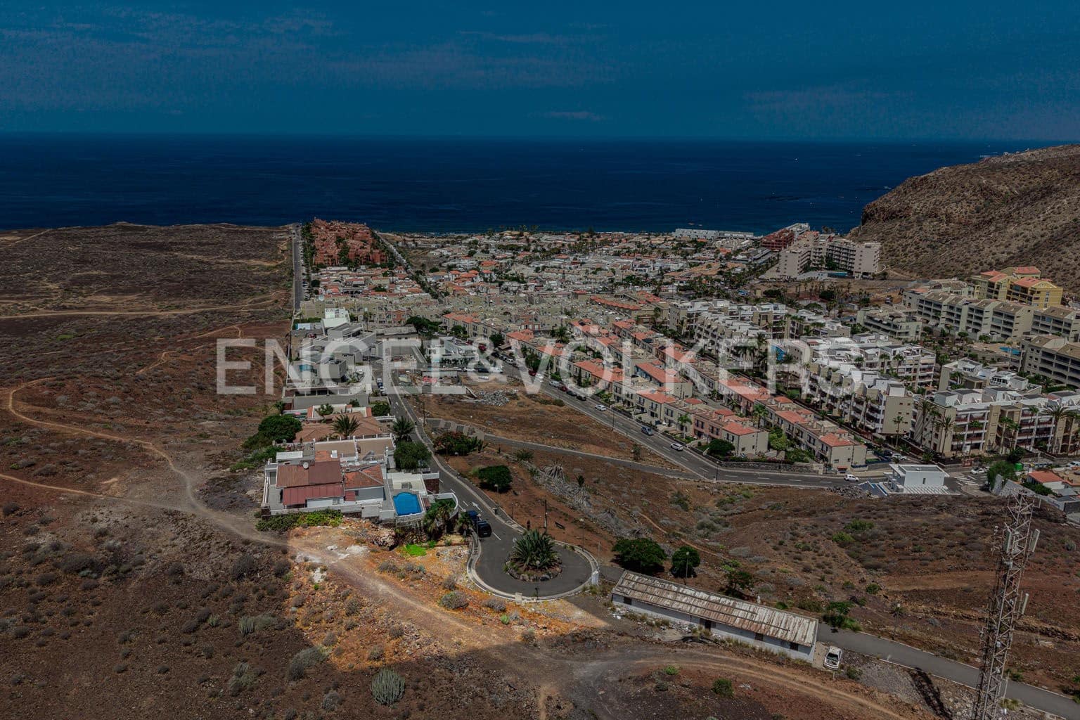 Mark till salu i Palm-Mar - 1 260 000 € (Ref: 9996040)