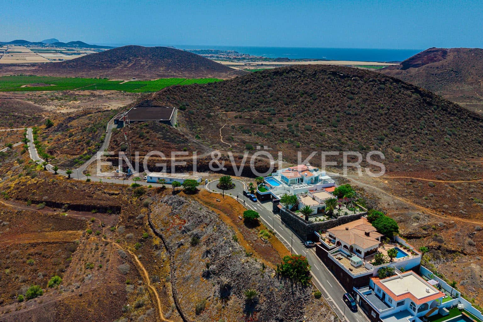 Mark till salu i Palm-Mar - 1 260 000 € (Ref: 9996040)