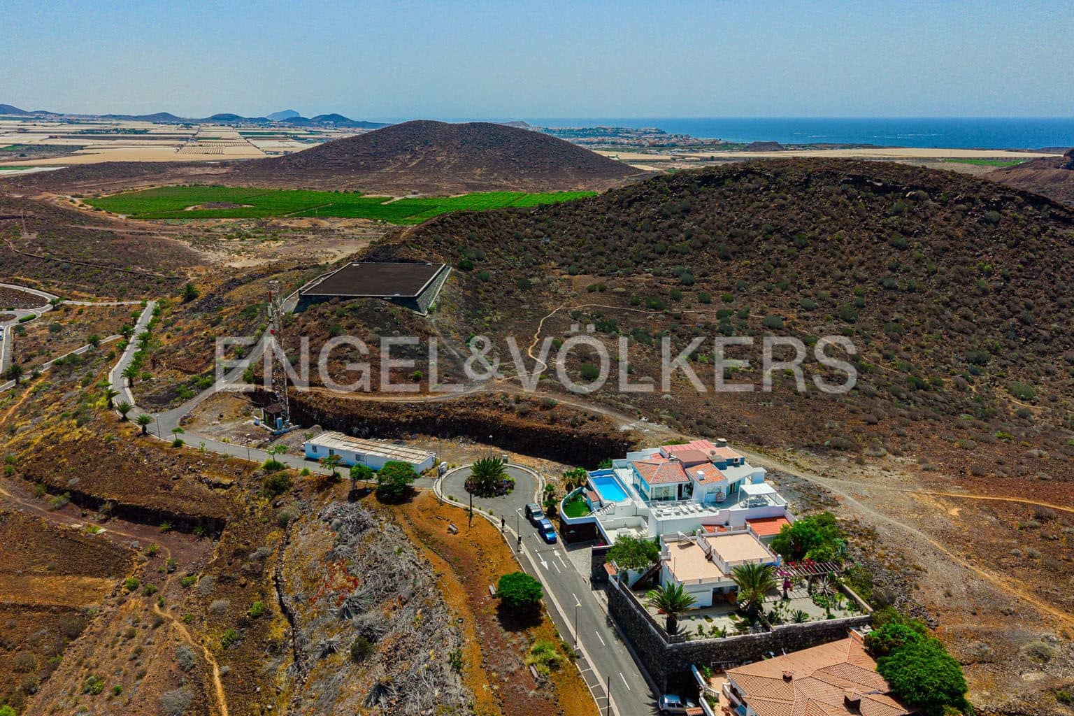 Mark till salu i Palm-Mar - 1 260 000 € (Ref: 9996040)