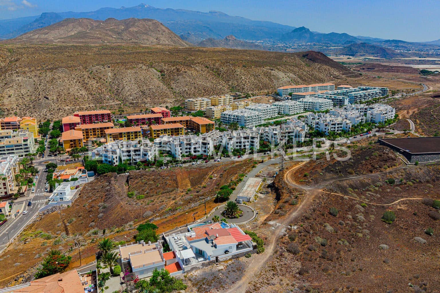 Mark till salu i Palm-Mar - 1 260 000 € (Ref: 9996040)