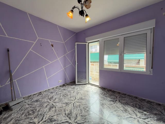 4 soveværelse Lejlighed til salg i Alicante by - € 179.000 (Ref: 10003786)