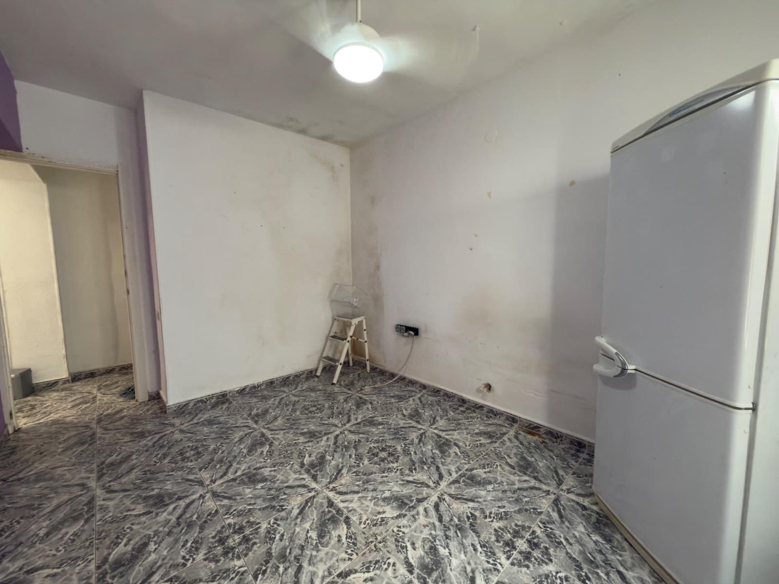 4 soveværelse Lejlighed til salg i Alicante by - € 179.000 (Ref: 10003786)