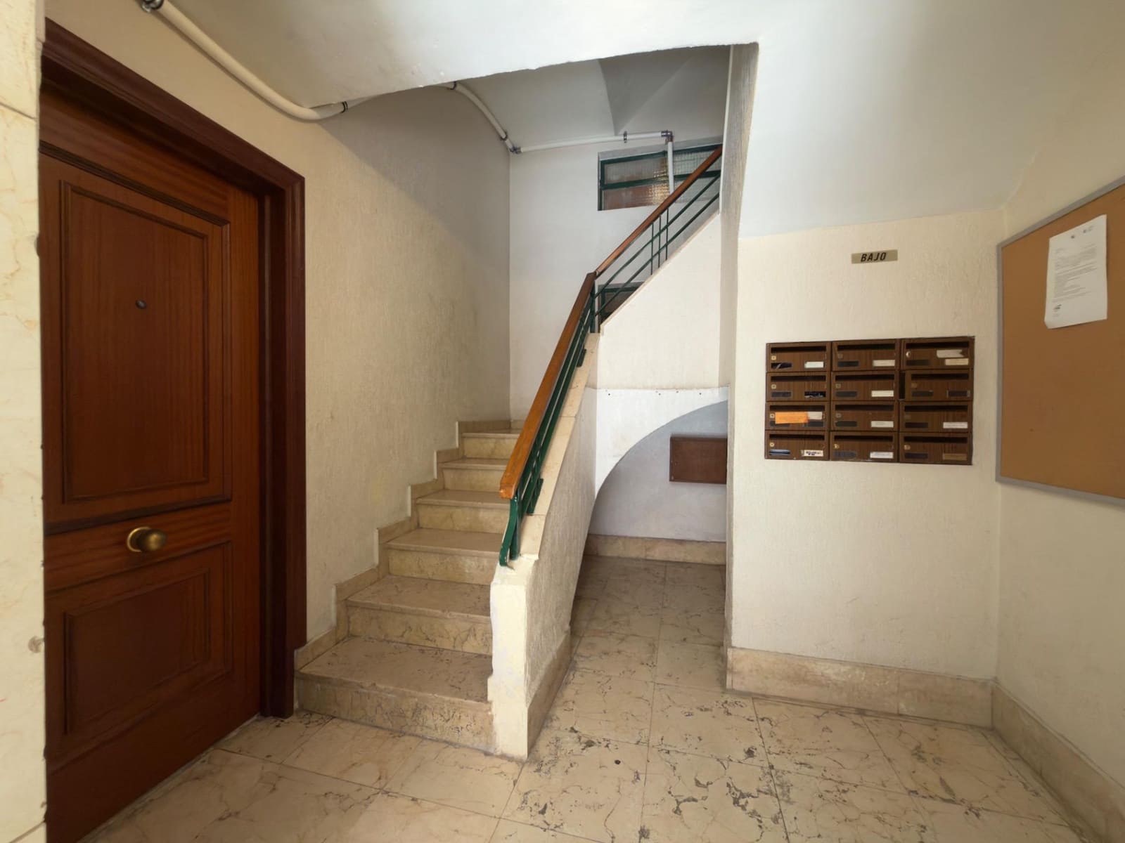 4 soveværelse Lejlighed til salg i Alicante by - € 179.000 (Ref: 10003786)