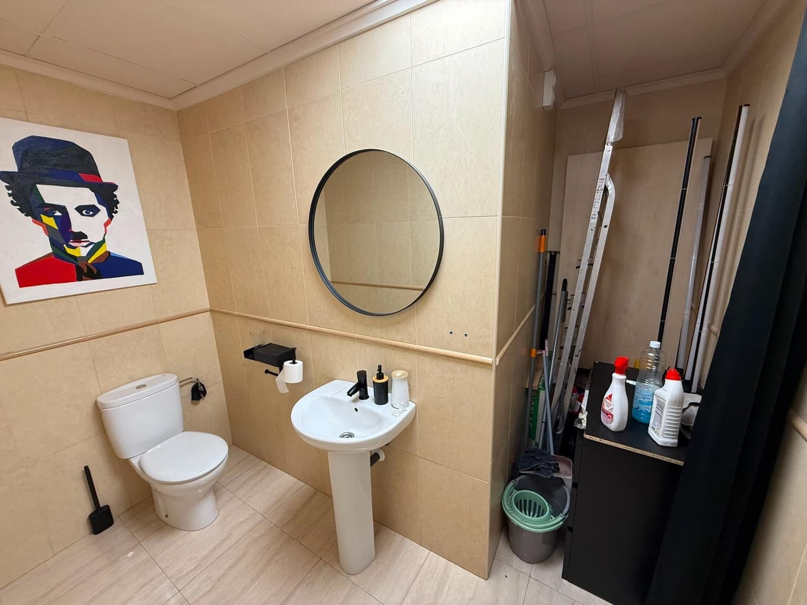 3 Zimmer Gewerbe zu verkaufen in Alicante / Alacant Stadt - 26.000 € (Ref: 10009202)