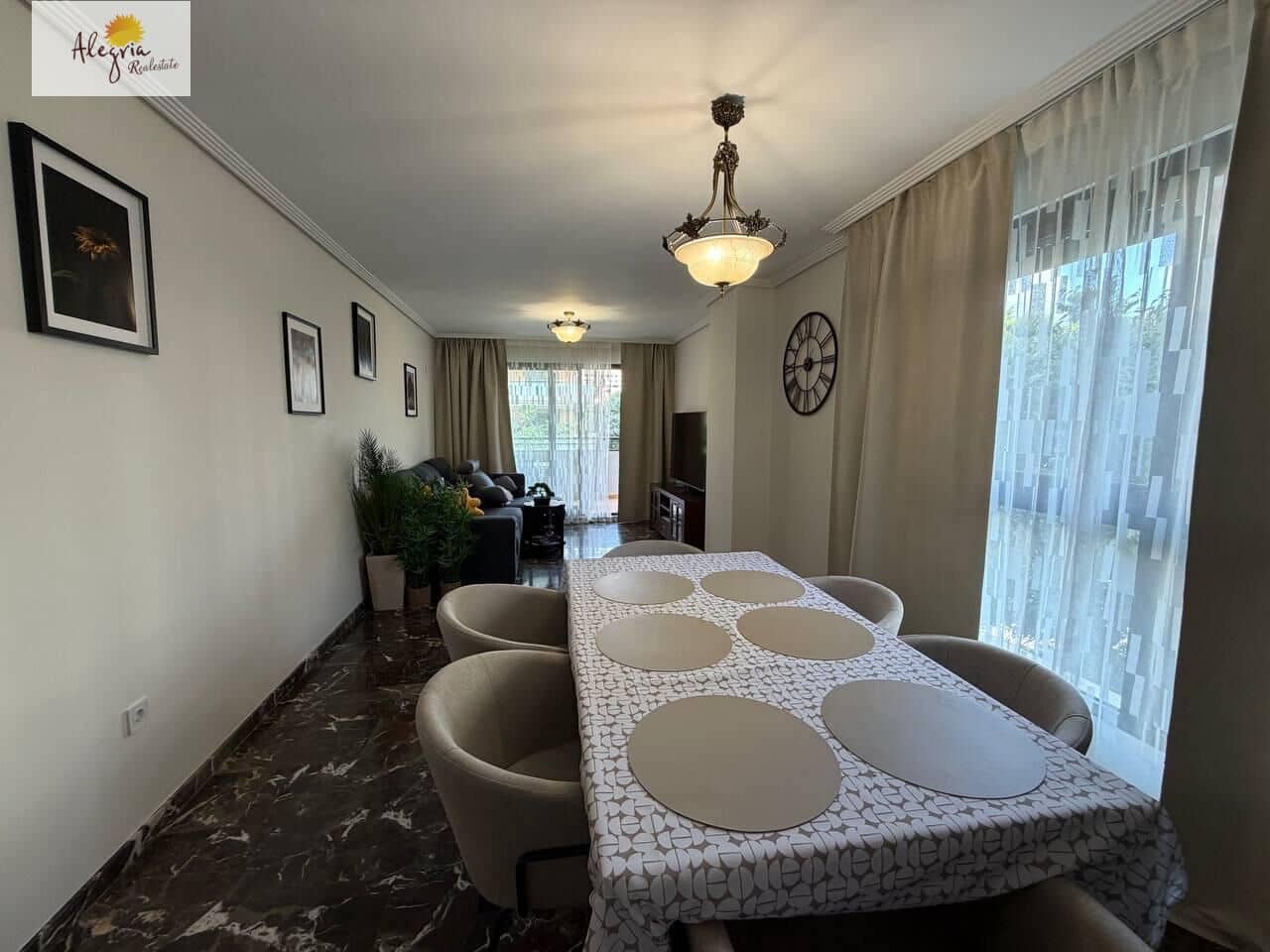 Appartement de 3 chambres à louer à Valence ville avec garage - 2 300 € (Ref: 10011552)