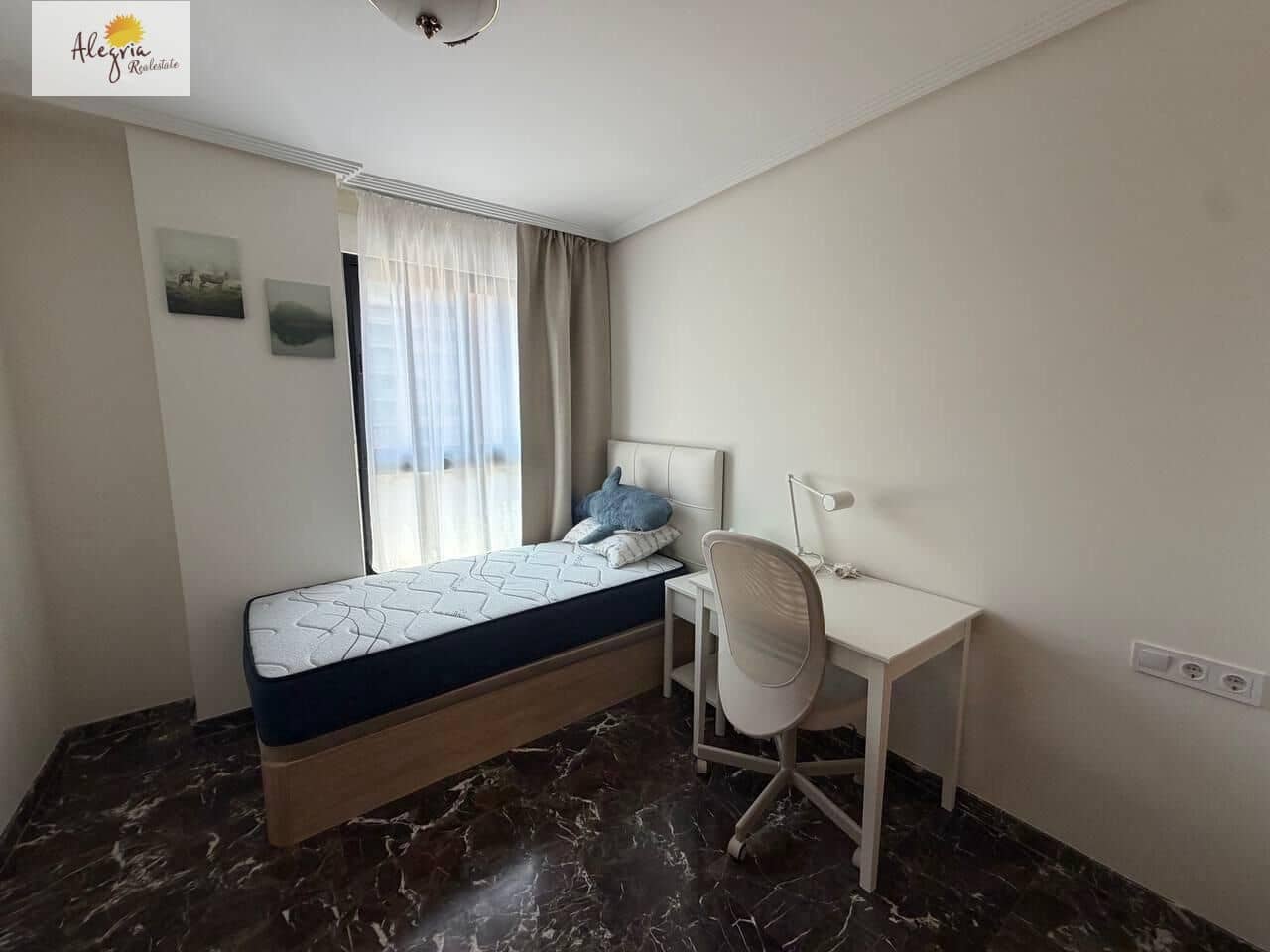 Appartement de 3 chambres à louer à Valence ville avec garage - 2 300 € (Ref: 10011552)