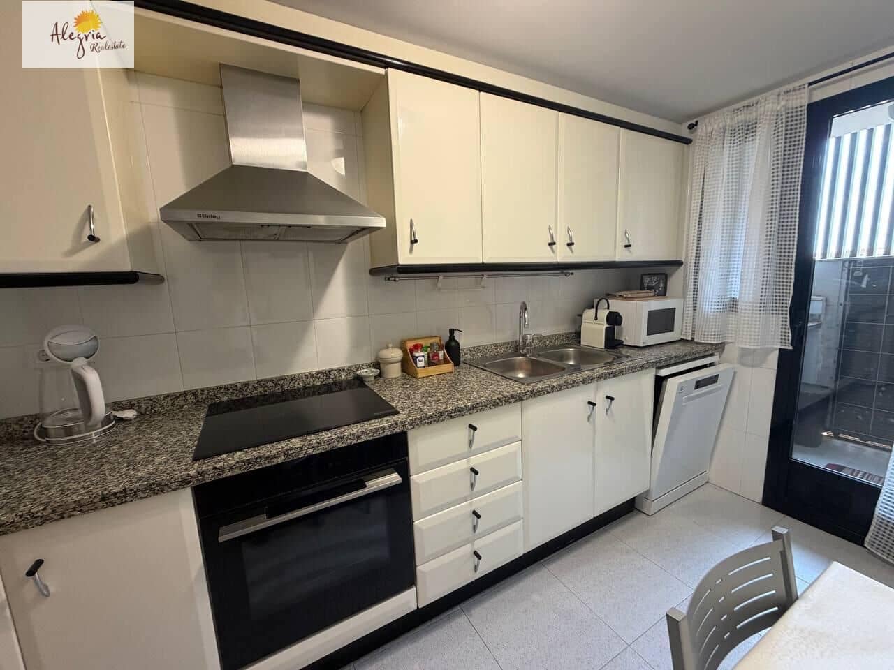 Appartement de 3 chambres à louer à Valence ville avec garage - 2 300 € (Ref: 10011552)