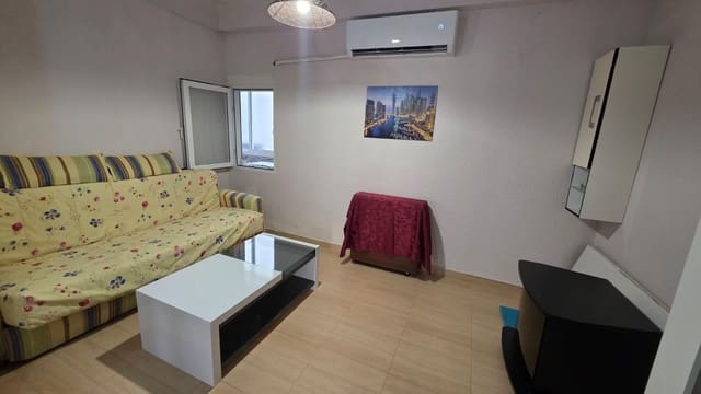 2 soveværelse Lejlighed til salg i Alicante by - € 138.000 (Ref: 10011553)