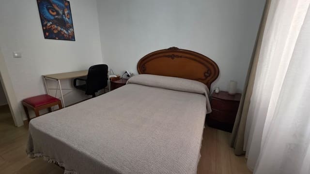 2 soveværelse Lejlighed til salg i Alicante by - € 138.000 (Ref: 10011553)
