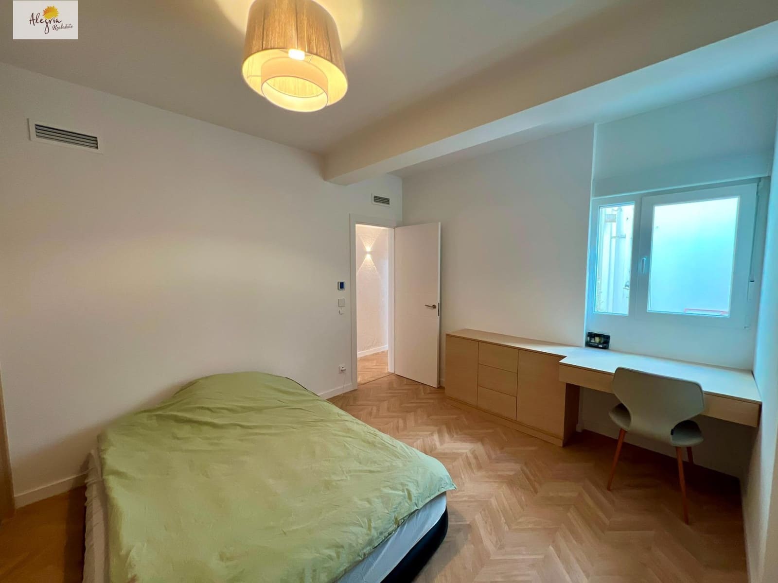 Piso de 2 habitaciones en València ciudad en venta - 396.000 € (Ref: 10013445)