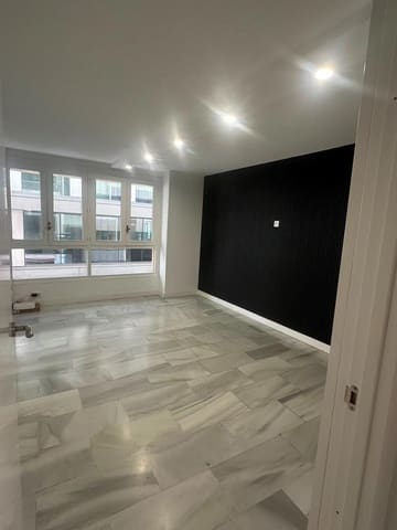 3 sovrum Lägenhet att hyra i Mercado, Alicante stad - 1 800 € (Ref: 10015682)