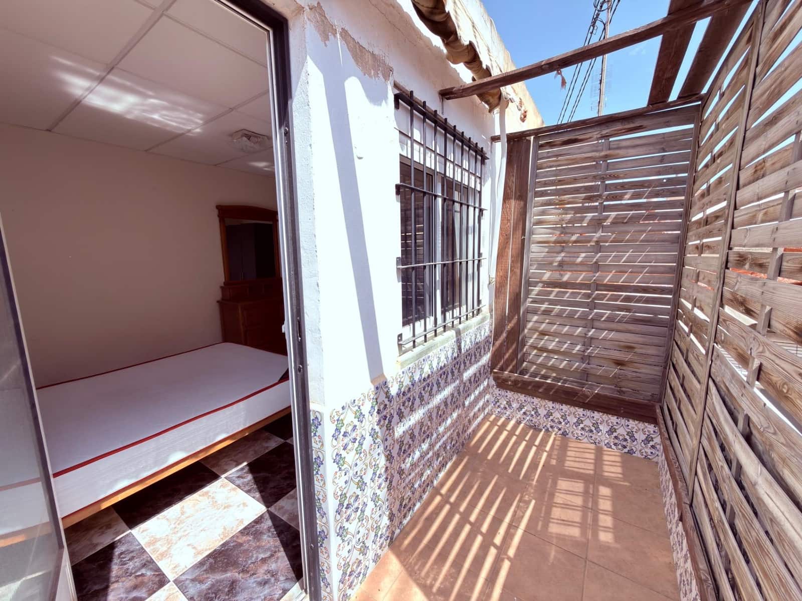2 soveværelse Lejlighed til salg i Alicante by - € 137.000 (Ref: 10015683)