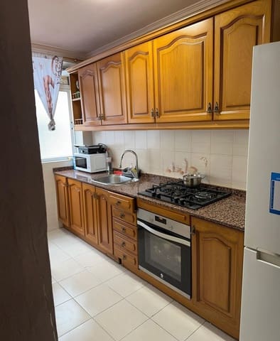 3 slaapkamer Flat te koop in Alicante stad - € 100.000 (Ref: 10015684)