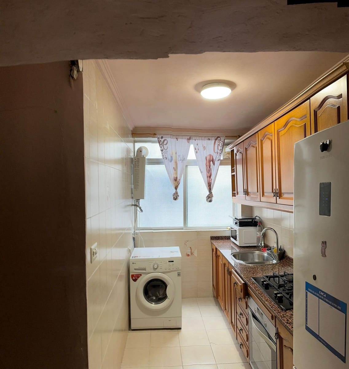 3 slaapkamer Flat te koop in Alicante stad - € 100.000 (Ref: 10015684)