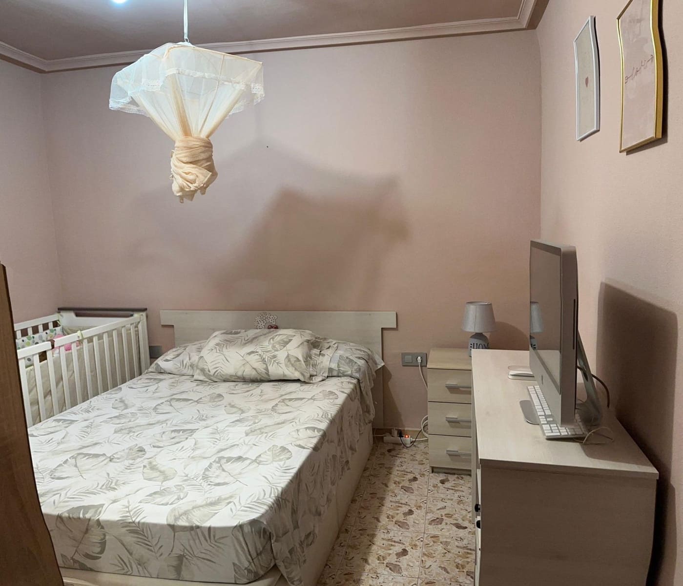3 slaapkamer Flat te koop in Alicante stad - € 100.000 (Ref: 10015684)
