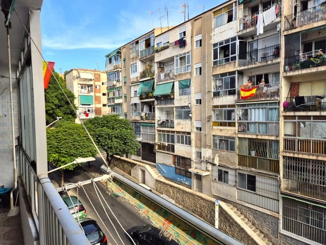 3 soverom Leilighet til salgs i Alicante by - € 79 000 (Ref: 10017605)