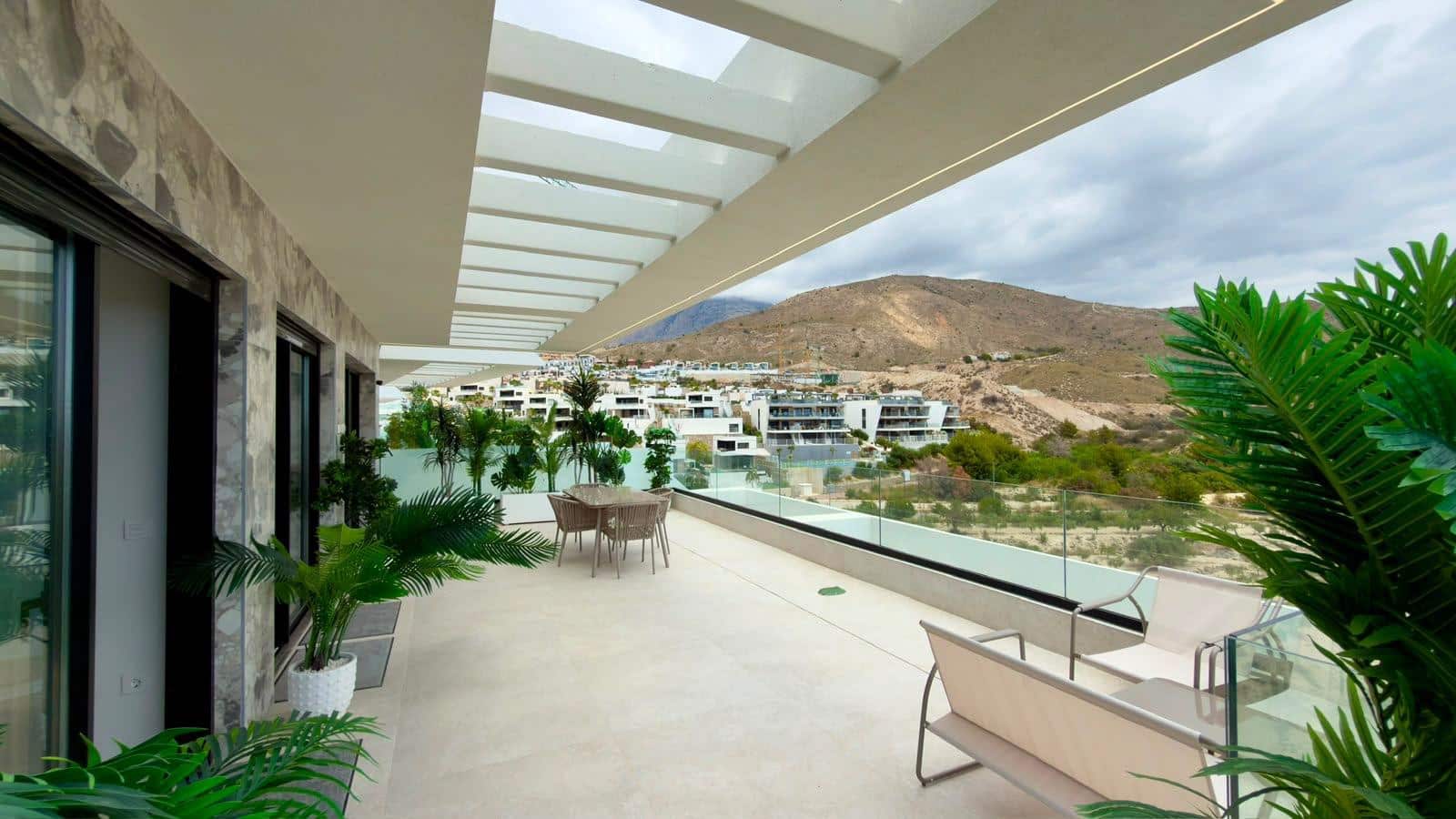 2 slaapkamer Penthouse te koop in Finestrat met zwembad - € 530.000 (Ref: 10017606)