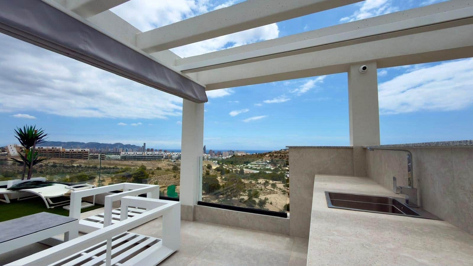 2 slaapkamer Penthouse te koop in Finestrat met zwembad - € 530.000 (Ref: 10017606)