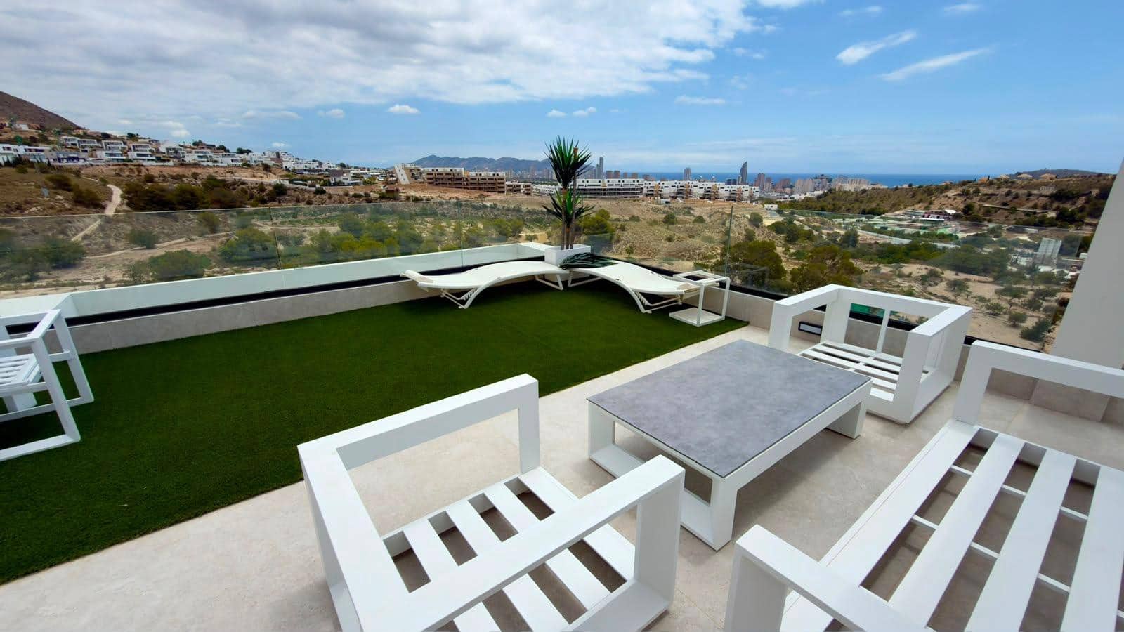 2 slaapkamer Penthouse te koop in Finestrat met zwembad - € 530.000 (Ref: 10017606)
