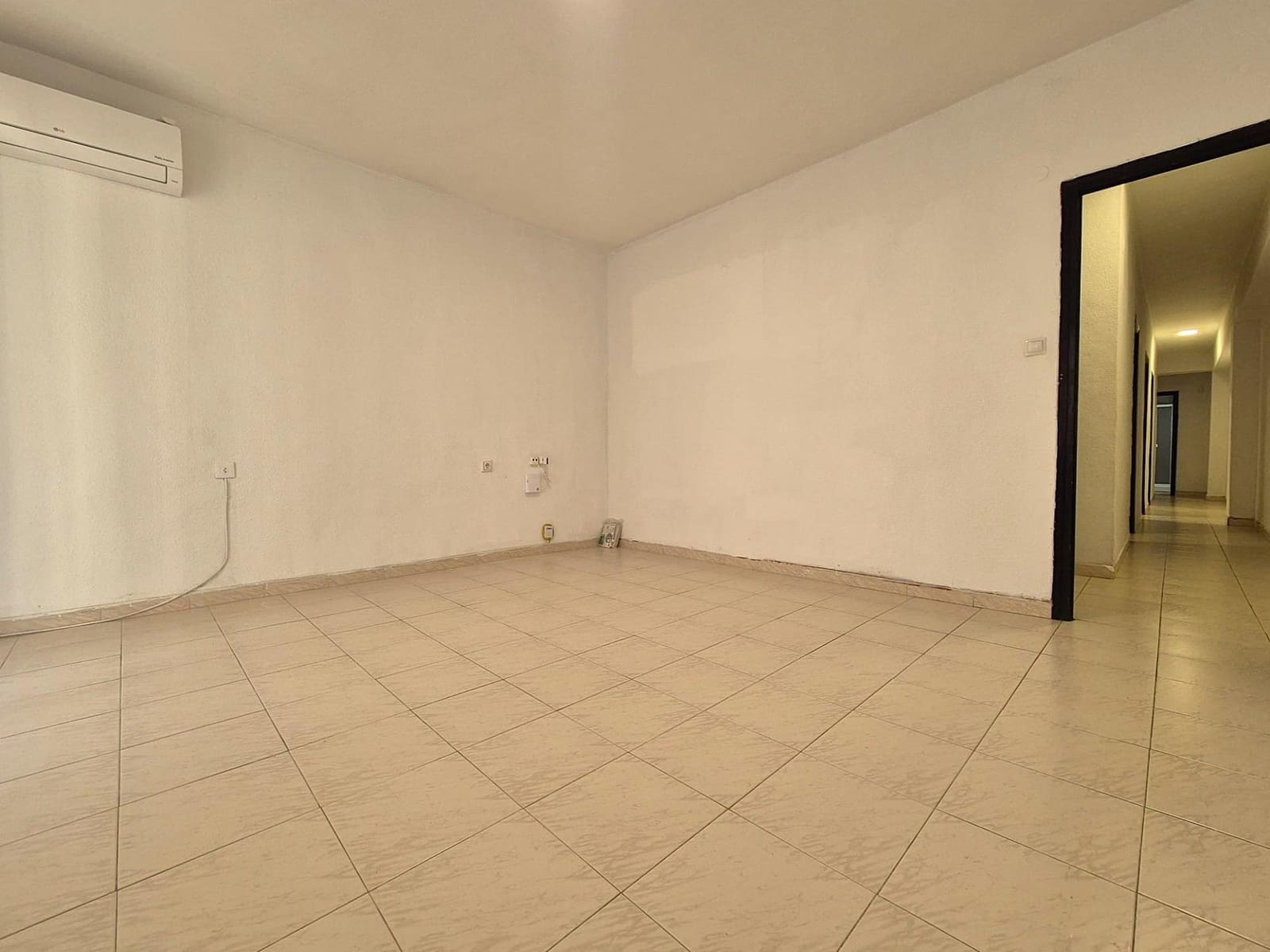 Apartamento de 3 habitaciones en Alicante / Alacant ciudad en venta - 160.000 € (Ref: 10018564)