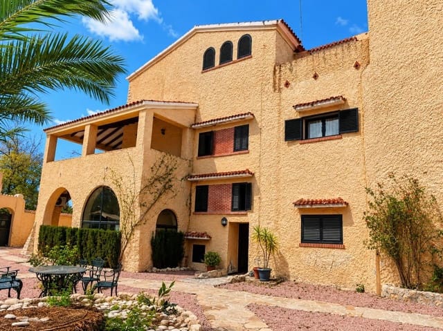 3 quarto Moradia em Banda para arrendar em San Juan de Alicante / Sant Joan d'Alacant com piscina - 2 300 € (Ref: 10022576)
