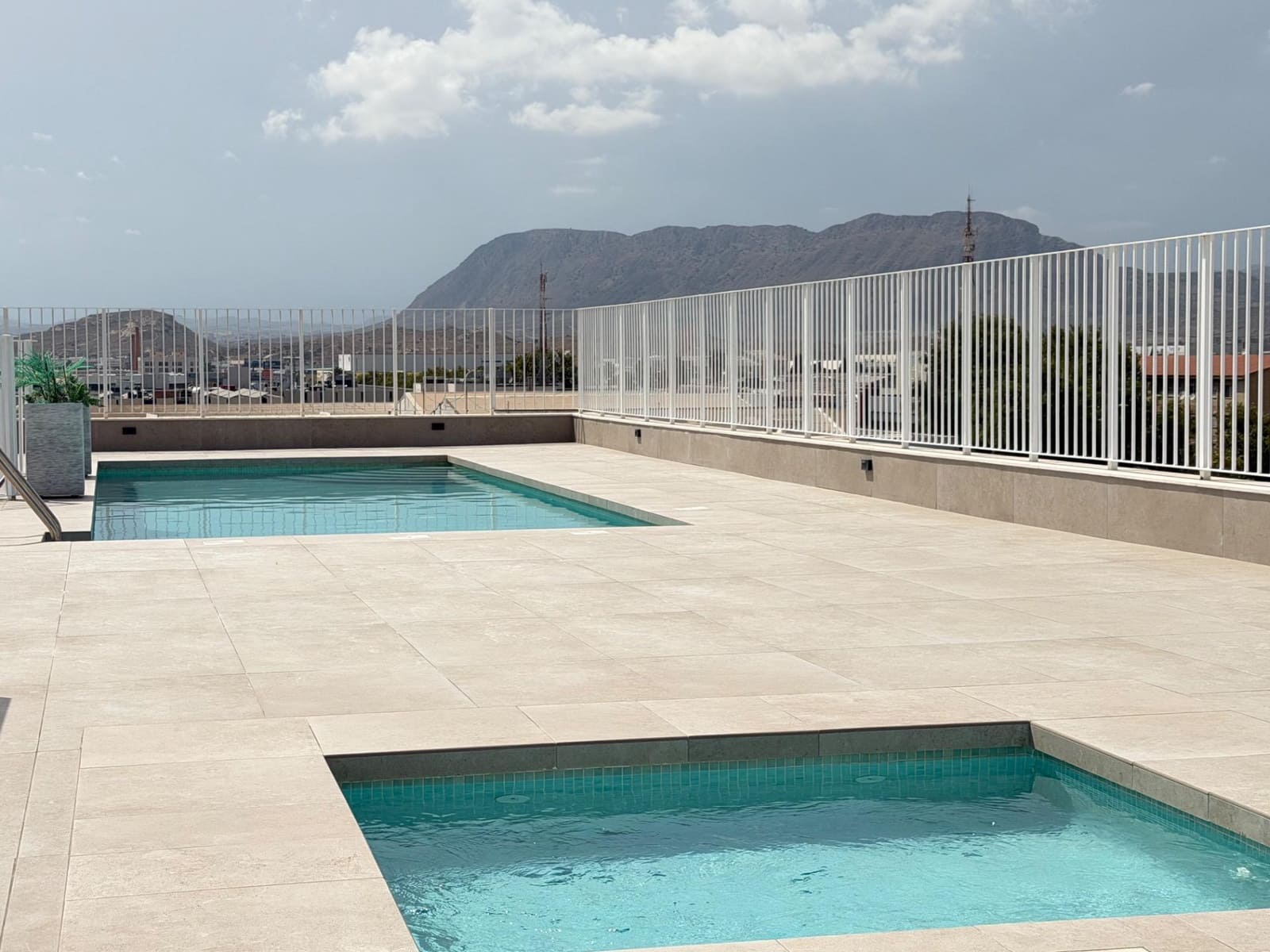 3 slaapkamer Appartement te koop in Alicante stad met zwembad garage - € 385.000 (Ref: 10024255)